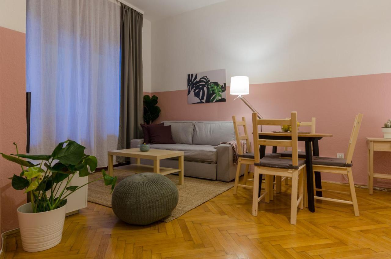 Studio Next To Kiraly Street Kd11 Leilighet Budapest Eksteriør bilde
