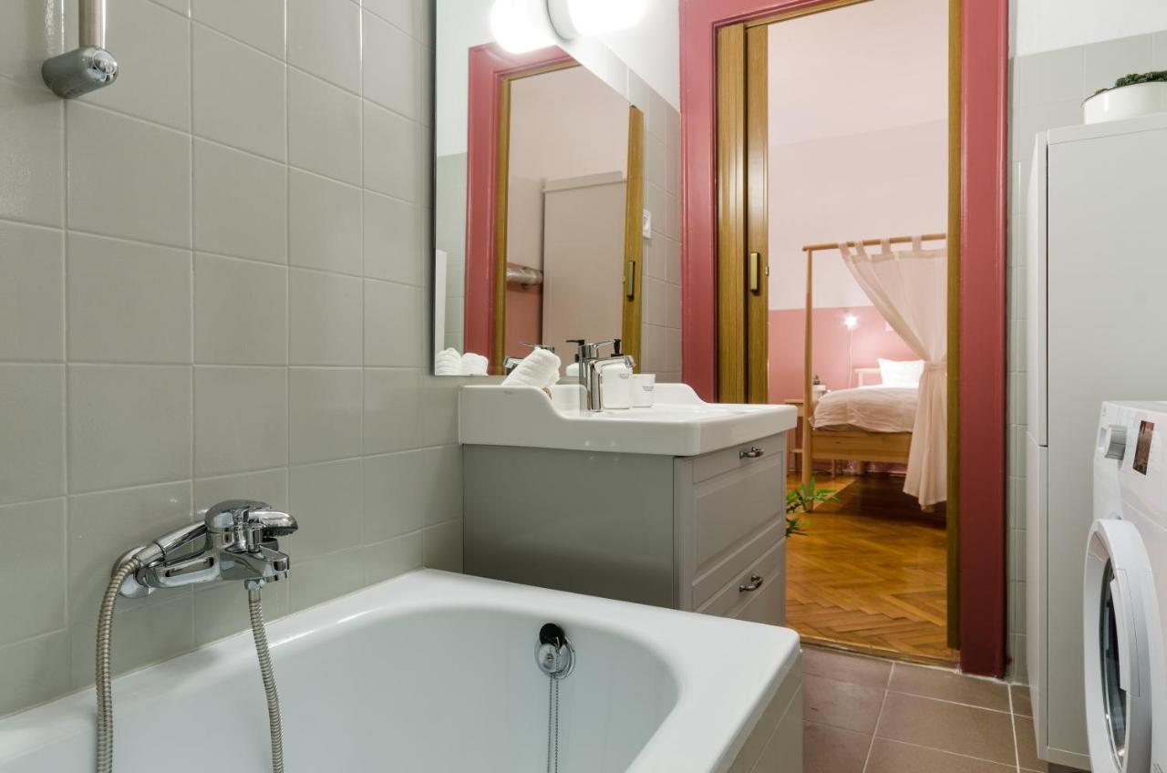 Studio Next To Kiraly Street Kd11 Leilighet Budapest Eksteriør bilde